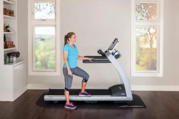 Бігова доріжка Life Fitness T3 Track Connect - фото 78764