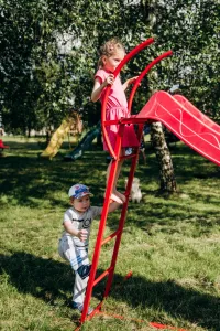 Дитяча гірка 3м з металевою драбиною висота 1,5 м (різні кольори) (600.000.000.000.01) - фото 105052