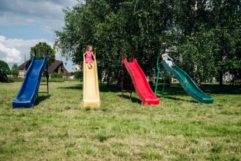 Дитяча гірка 3м з металевою драбиною висота 1,5 м (різні кольори) (600.000.000.000.01) - фото 105055