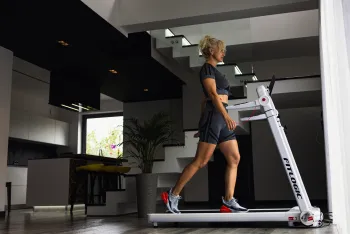 Бігова доріжка FitLogic T116W+ - фото 3