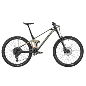 Велосипед Mondraker Super Foxy Carbon R 29" T-M Carbon/Desert Grey/Orange (10.23142) - фото 