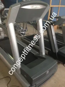 Професійна бігова доріжка Life Fitness 95ti - фото 14867